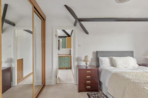 Photo 33- click for photo gallery